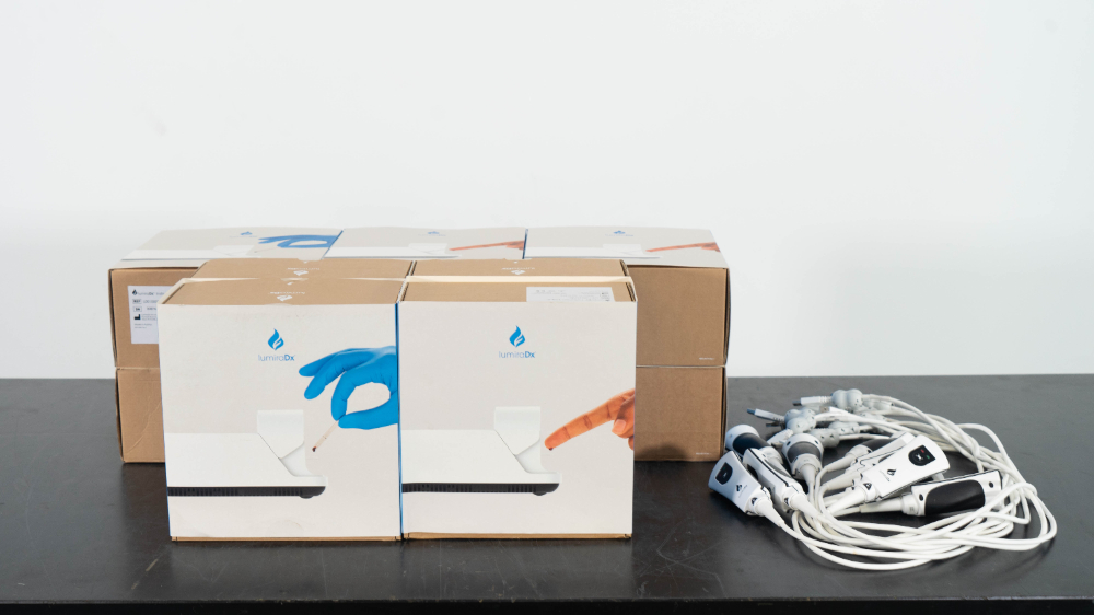 Image of LumiraDX High Sensitivity Point-of-Care Antigen Test System - Quantity 10